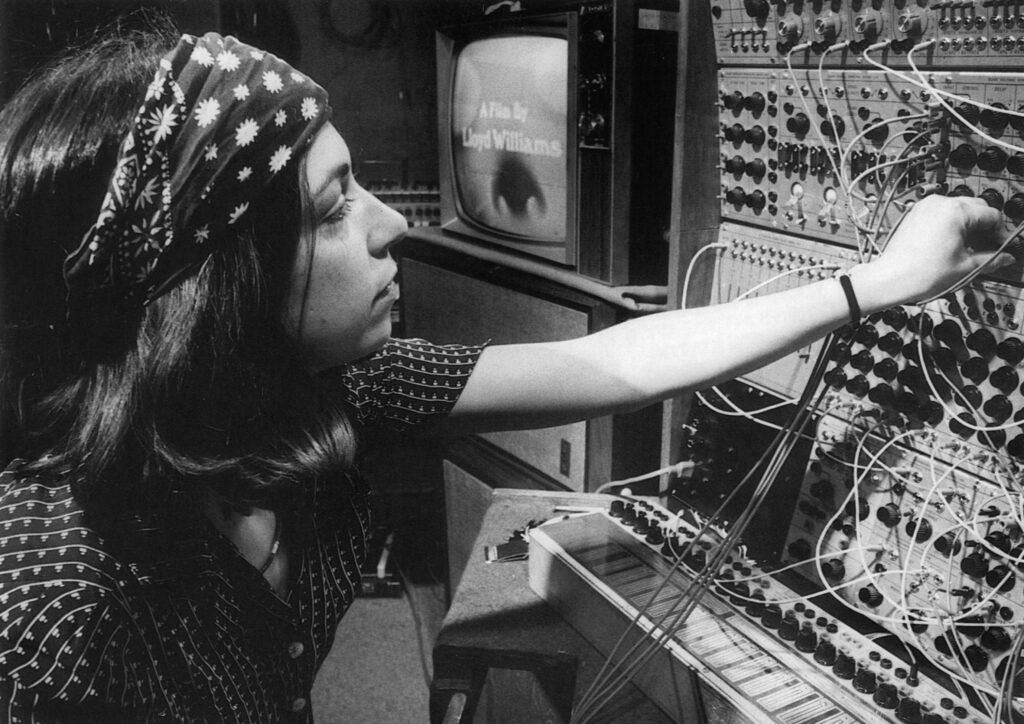 CWC Docs: Sisters with Transistors